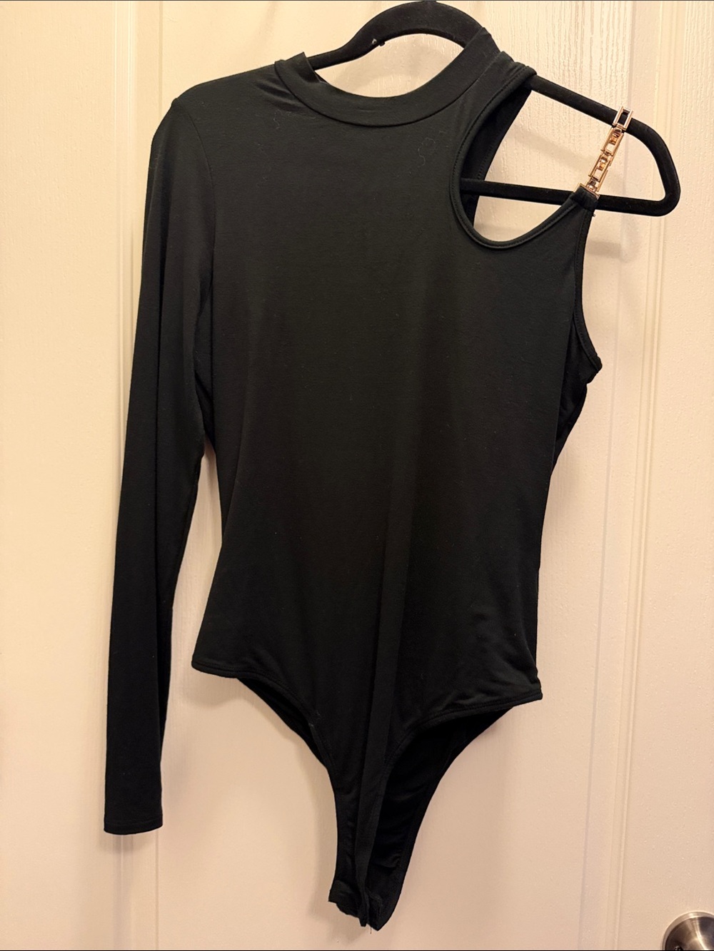 Black One-Shoulder Long-Sleeve Bodysuit